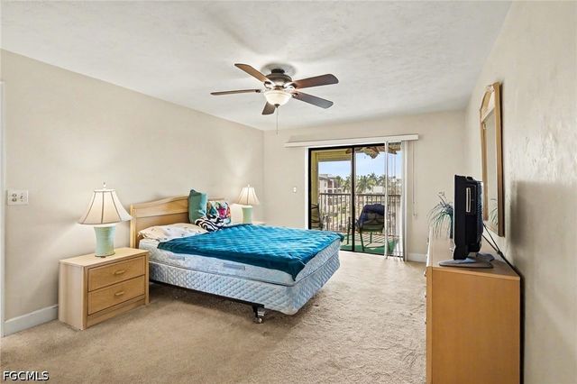 4703 SE 17th PL 404, Cape Coral, FL 33904