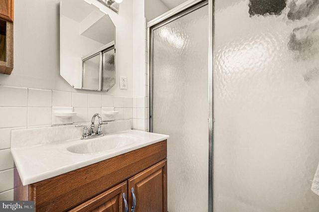 44 HICKORY DR, Churchville, PA 18966