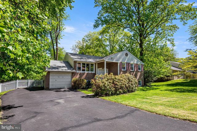 44 HICKORY DR, Churchville, PA 18966