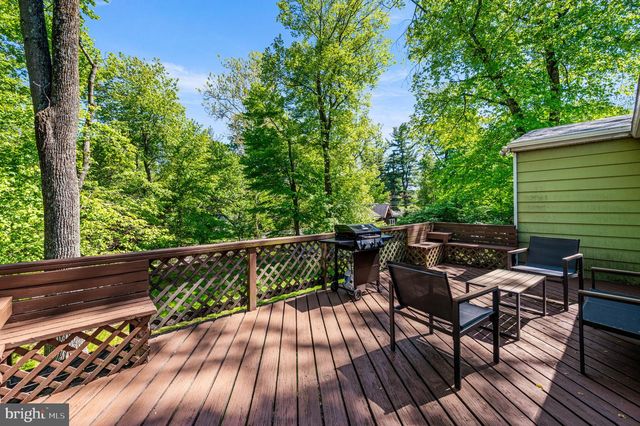 44 HICKORY DR, Churchville, PA 18966