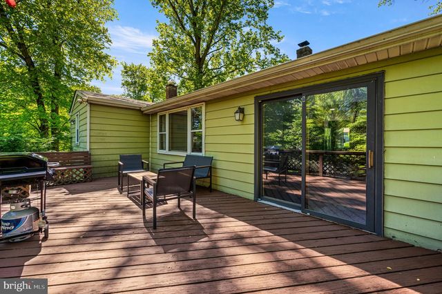 44 HICKORY DR, Churchville, PA 18966