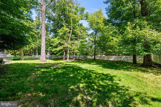 44 HICKORY DR, Churchville, PA 18966