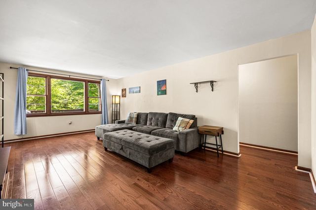 44 HICKORY DR, Churchville, PA 18966