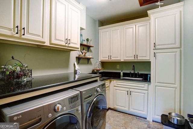 347 Major Ridge Road, Blue Ridge, GA 30513
