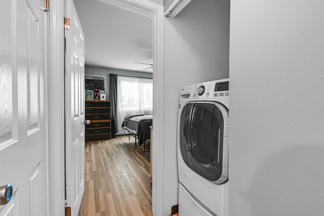 5159 N East River Road 110E, Chicago, IL 60656