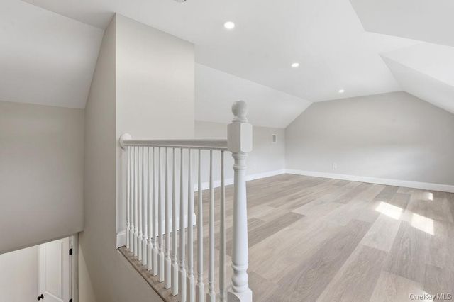 452 Montauk Highway, East Quogue, NY 11942