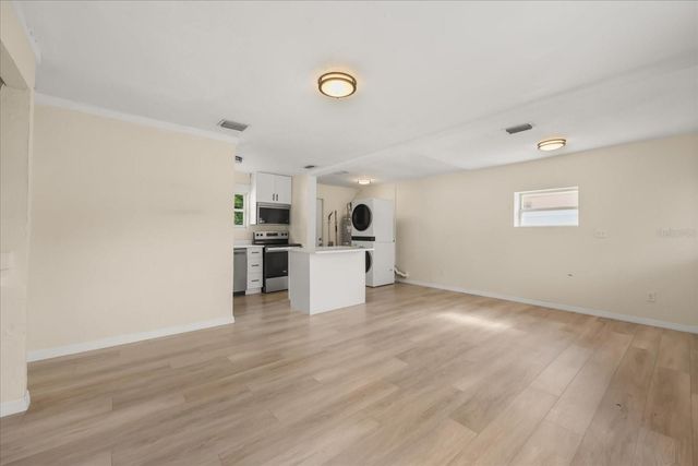 4073 NIMONS STREET, Orlando, FL 32811