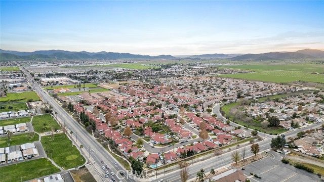 670 Seattle Street, Hemet, CA 92545