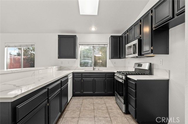 670 Seattle Street, Hemet, CA 92545