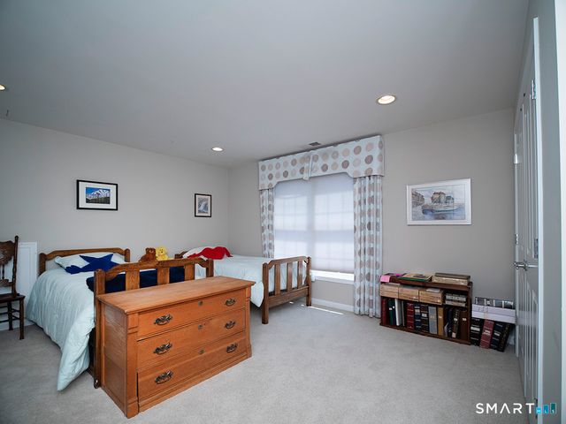 3 Wadsworth Lane, Cheshire, CT 06410