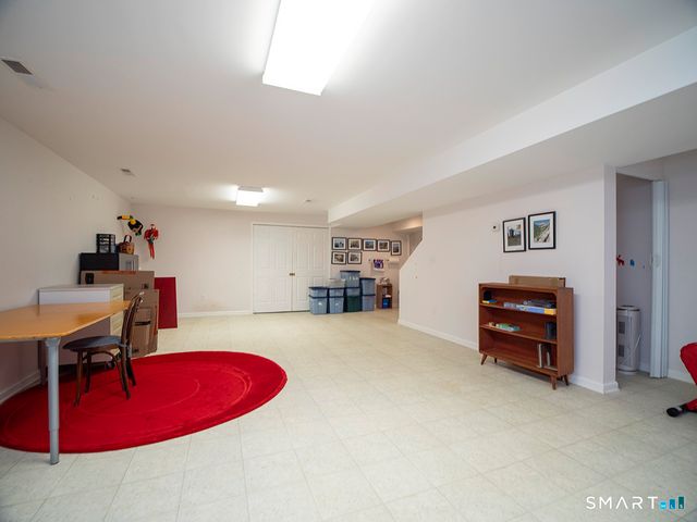 3 Wadsworth Lane, Cheshire, CT 06410