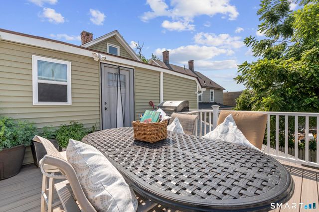 19 Davenport Street, Stamford, CT 06902