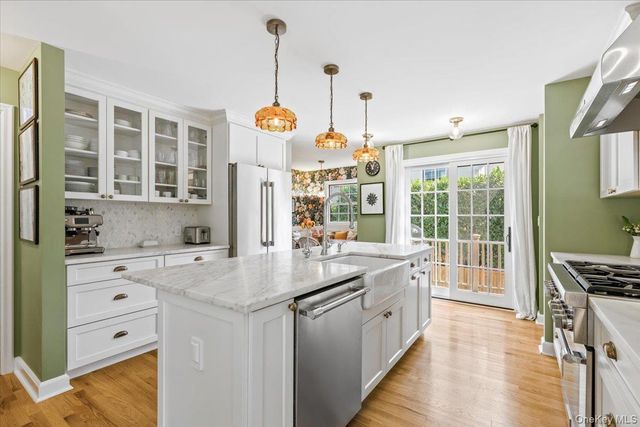 33 Maple Hill Drive, Larchmont, NY 10538