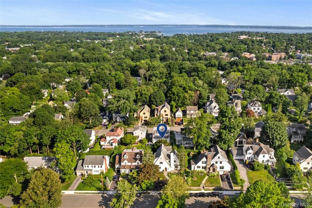 33 Maple Hill Drive, Larchmont, NY 10538