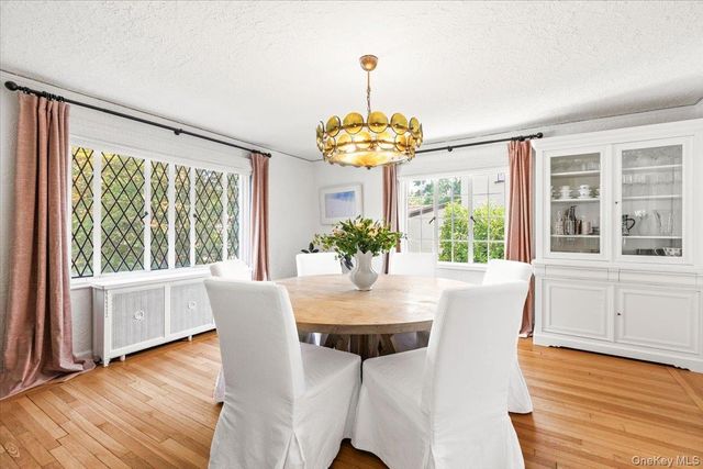 33 Maple Hill Drive, Larchmont, NY 10538