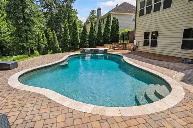 1344 Hamilton Creek NW Drive, Kennesaw, GA 30152