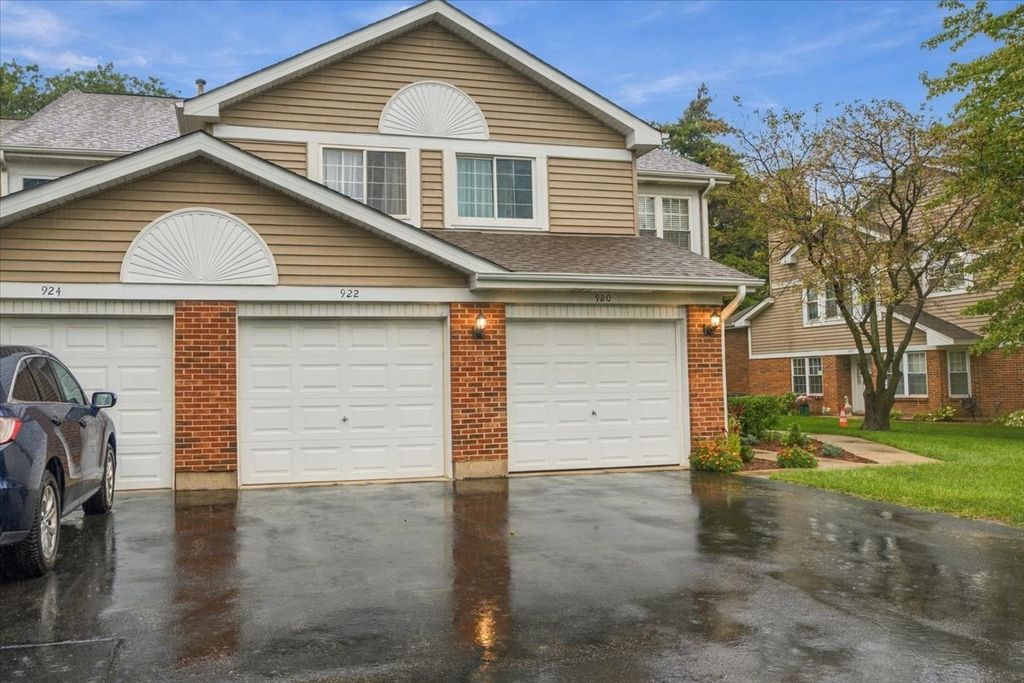 922 W Happfield Drive, Arlington Heights, IL 60004 — exterior