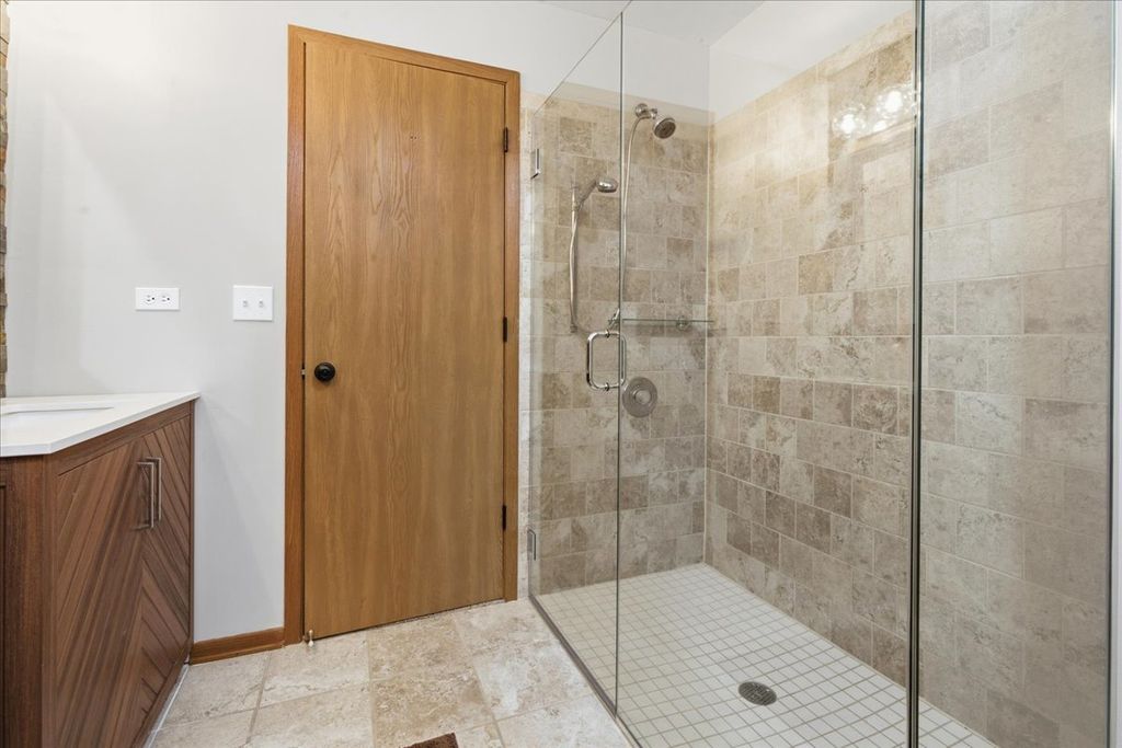 922 W Happfield Drive, Arlington Heights, IL 60004 — photo 3