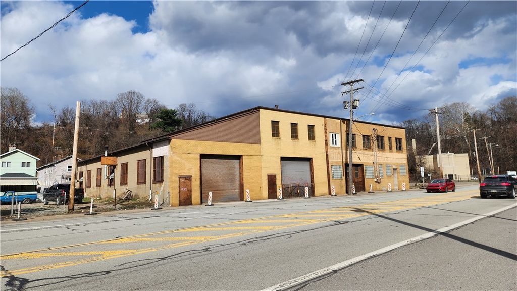 2121 5th Ave, Mckeesport, PA 15132