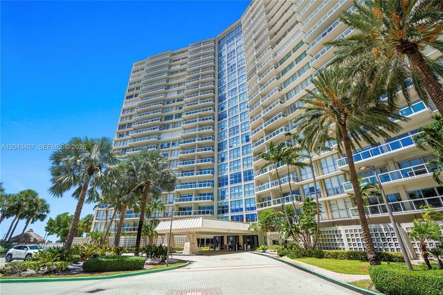 2451 Brickell Avenue PHL, Miami, FL 33129