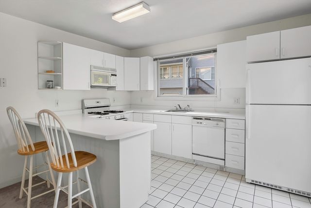 83 Arrowhead Cir 83, Ashland, MA 01721