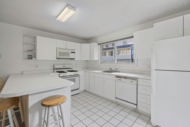 83 Arrowhead Cir 83, Ashland, MA 01721