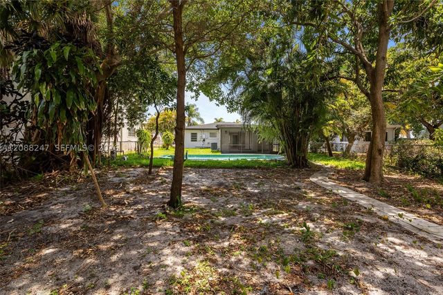 2517 Polk St, Hollywood, FL 33020