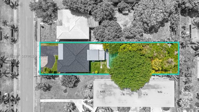 2517 Polk St, Hollywood, FL 33020