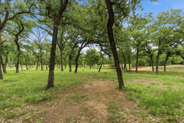 1012 Cheyenne Road, Poolville, TX 76487