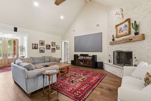 1012 Cheyenne Road, Poolville, TX 76487