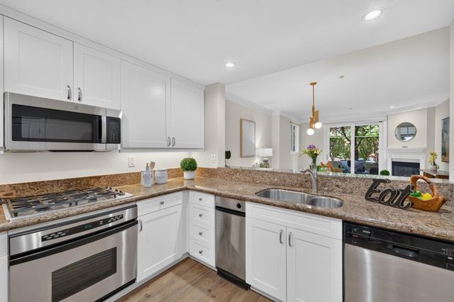 1155 Merrill Street 104, Menlo Park, CA 94025