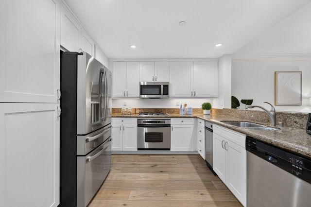 1155 Merrill Street 104, Menlo Park, CA 94025