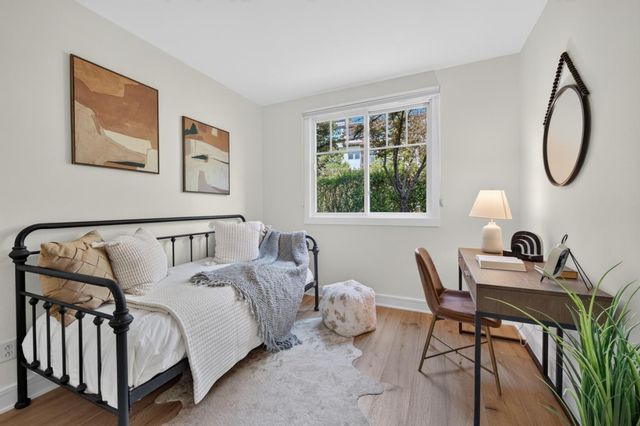 1155 Merrill Street 104, Menlo Park, CA 94025