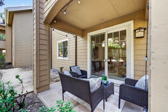1155 Merrill Street 104, Menlo Park, CA 94025