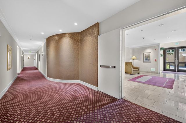 1155 Merrill Street 104, Menlo Park, CA 94025