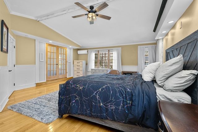 52 Morse St, Foxboro, MA 02035