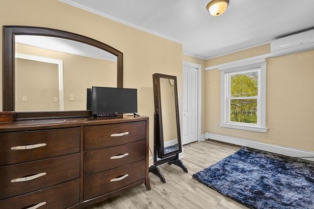 52 Morse St, Foxboro, MA 02035