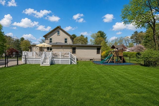 52 Morse St, Foxboro, MA 02035