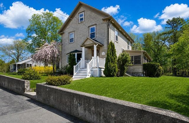 52 Morse St, Foxboro, MA 02035