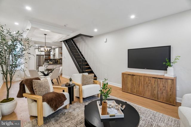 133 W NORRIS ST, Philadelphia, PA 19122