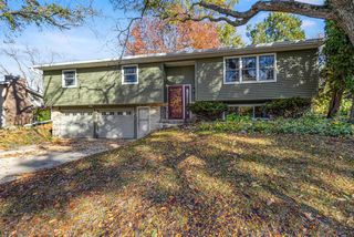 5 S YELLOWSTONE Drive, Madison, WI 53705