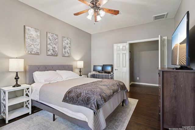 407 Mesa Cyn, San Antonio, TX 78258