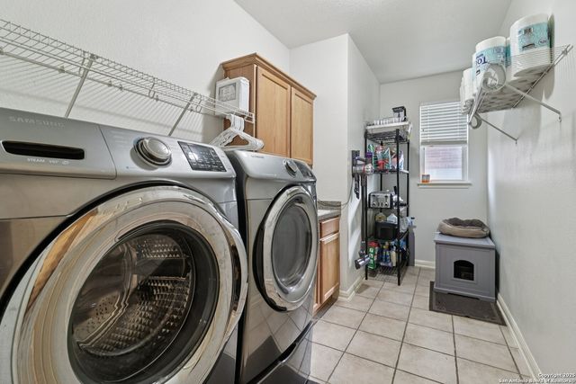 407 Mesa Cyn, San Antonio, TX 78258