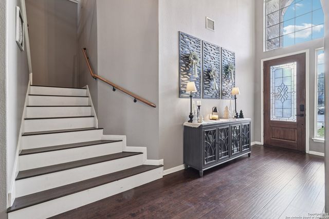 407 Mesa Cyn, San Antonio, TX 78258