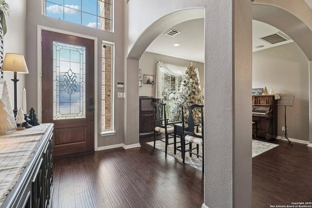 407 Mesa Cyn, San Antonio, TX 78258