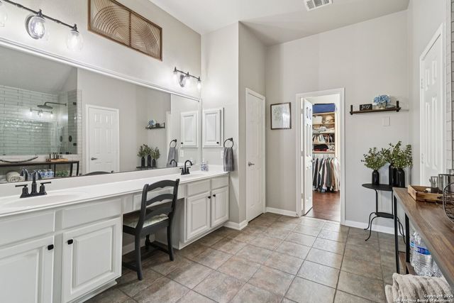 407 Mesa Cyn, San Antonio, TX 78258