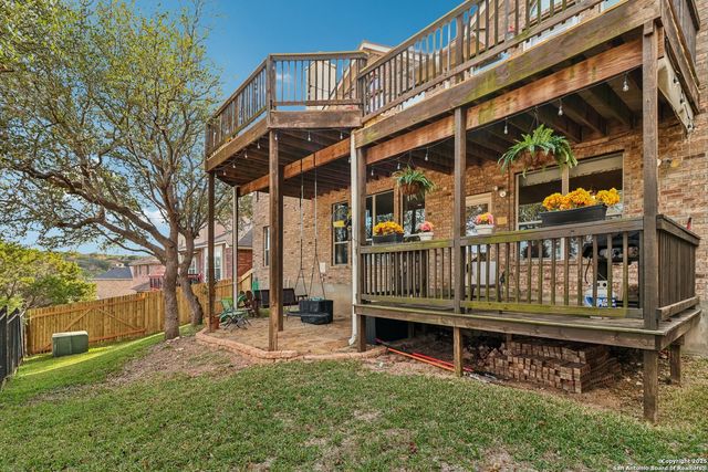 407 Mesa Cyn, San Antonio, TX 78258