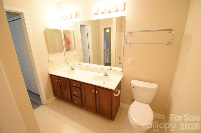 1814 Birch Heights Court, Charlotte, NC 28213