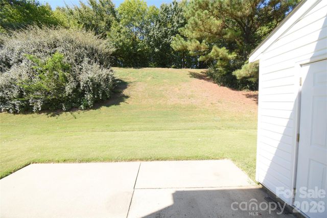 1814 Birch Heights Court, Charlotte, NC 28213