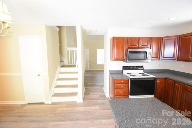 1814 Birch Heights Court, Charlotte, NC 28213